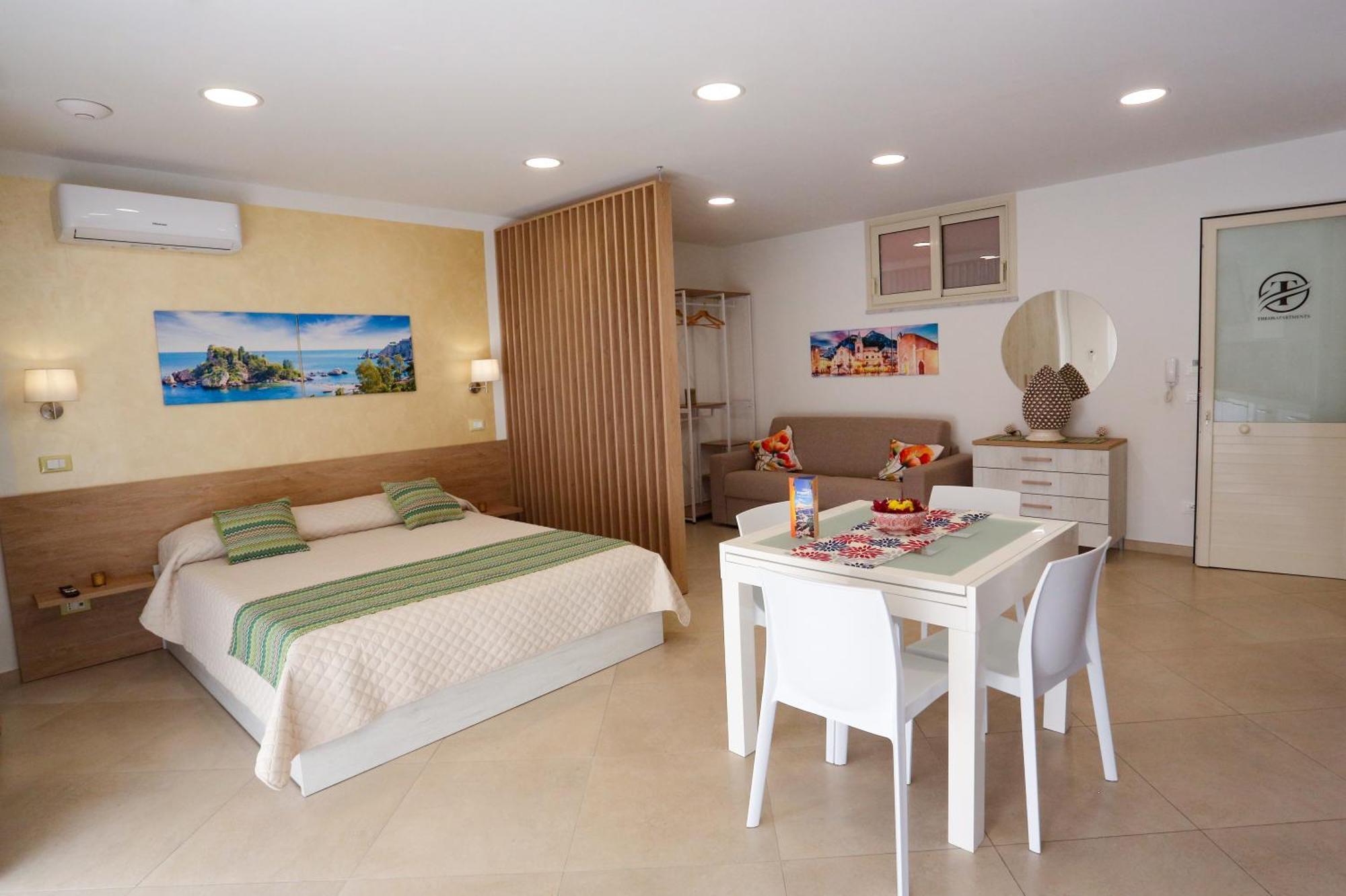 Theos Holidays Apartments Джардіні-Наксос Екстер'єр фото
